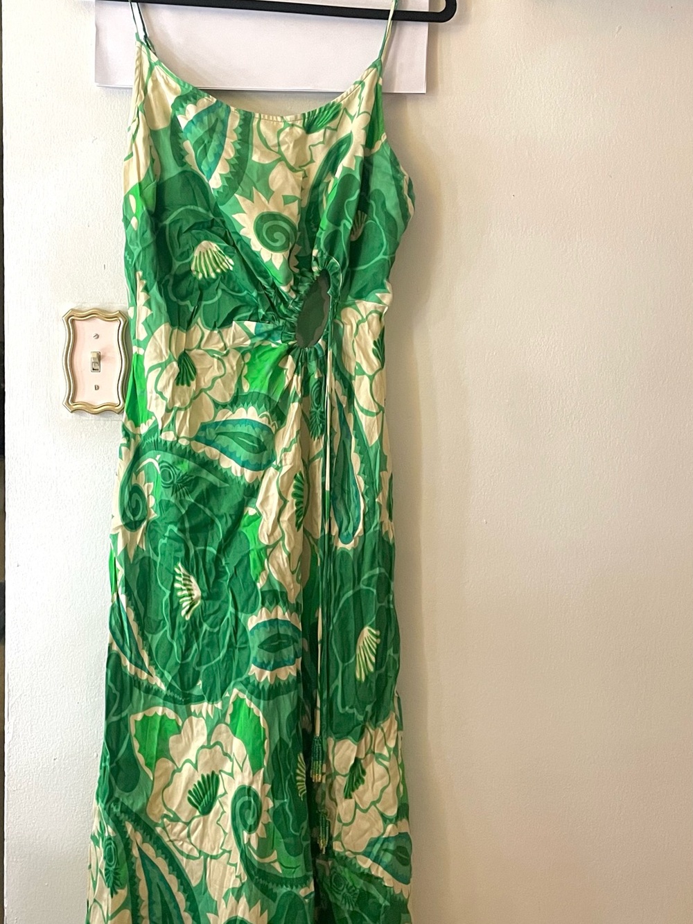 FARM Rio Green Floral Ring-Waist Midi Dress - Picture 2 of 3